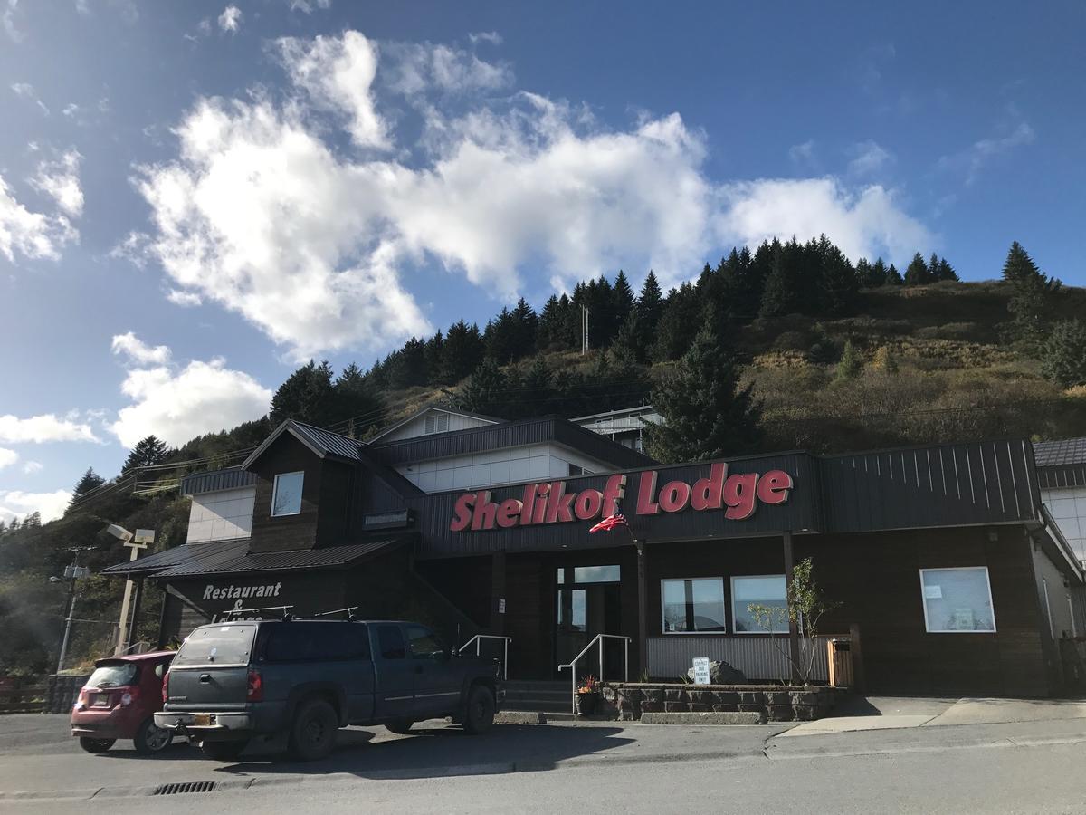 Shelikof Lodge Kodiak Exterior photo